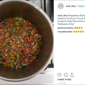Sindi Dina Instagram Fleisch